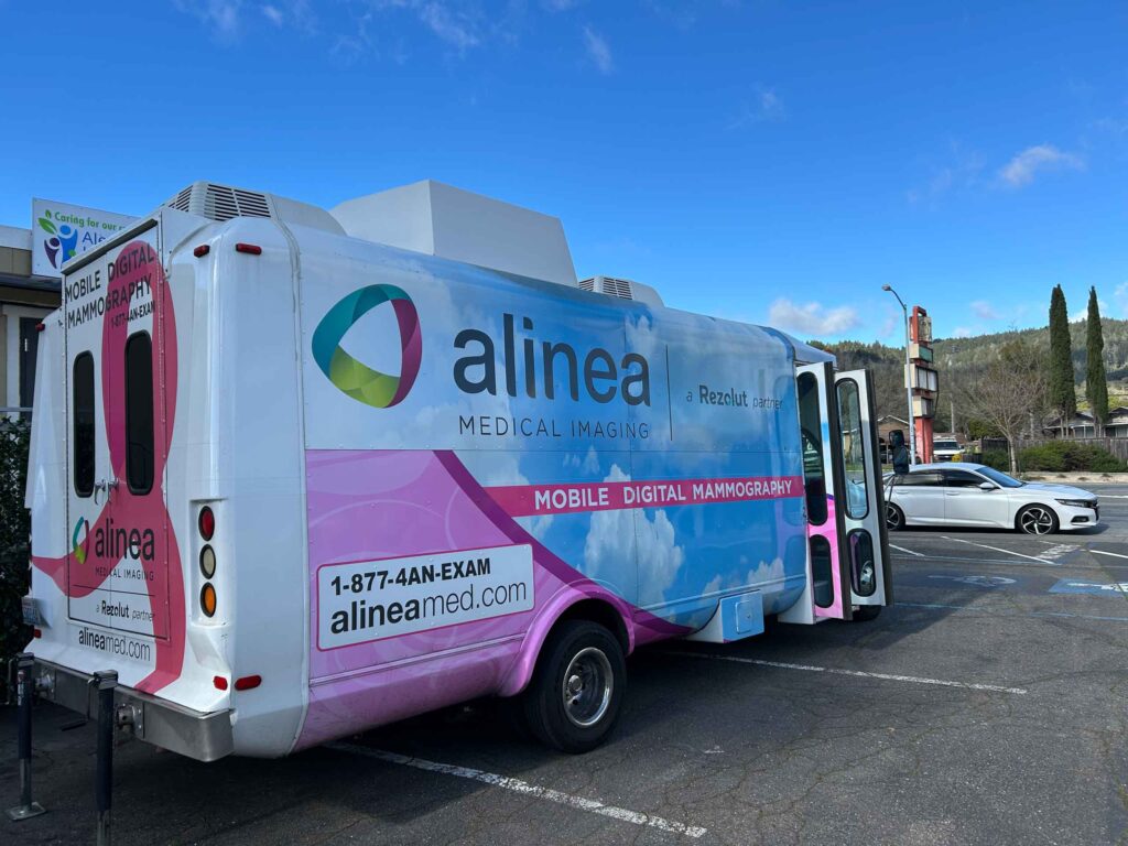 Alinea medical bus